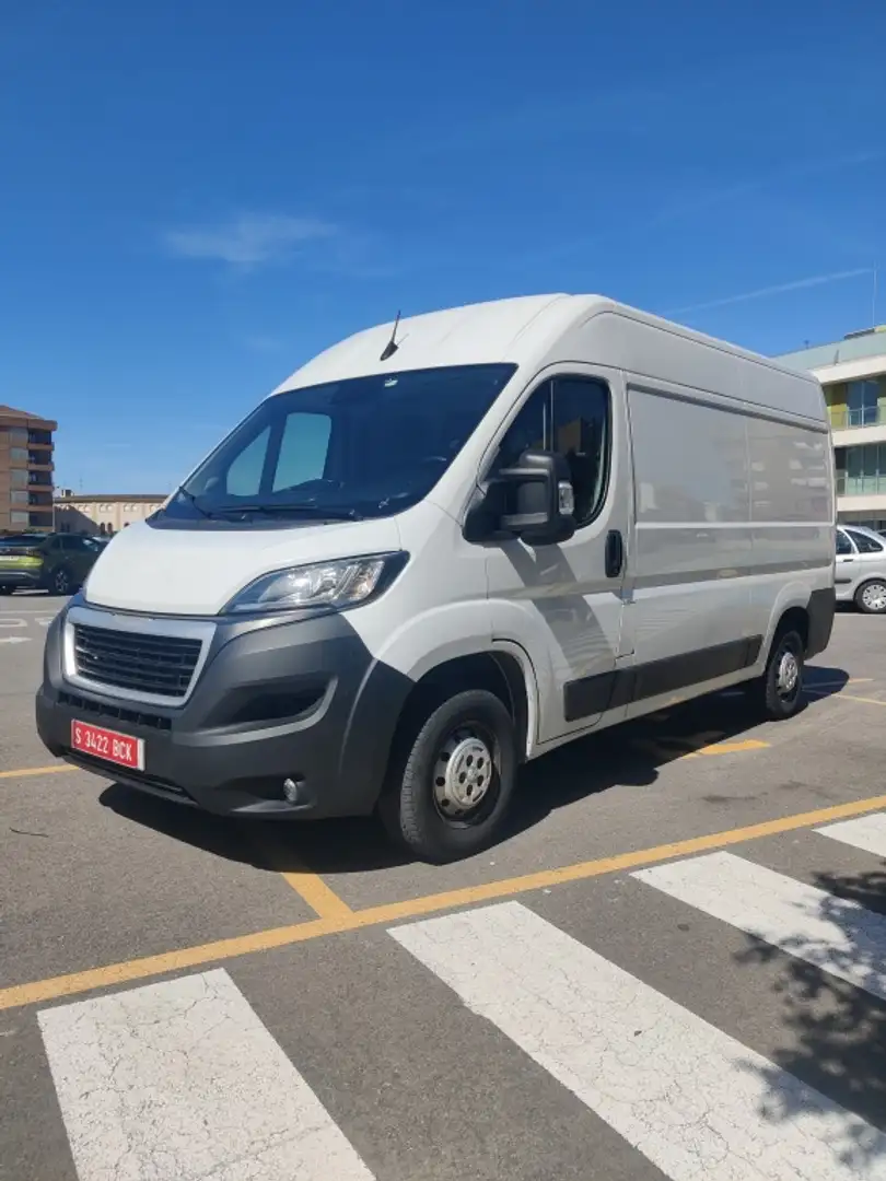 Peugeot Boxer Furgón 2.2BlueHDI 335 L2H2 S&S 165 Blanco - 1