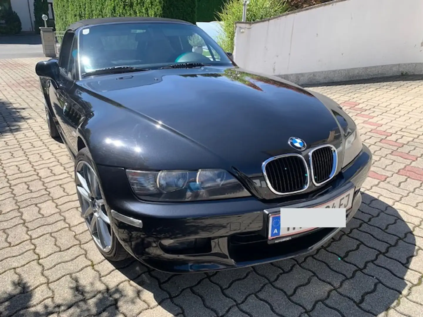 BMW Z3 Z 3 1,9  6 Zylinder Чёрный - 1