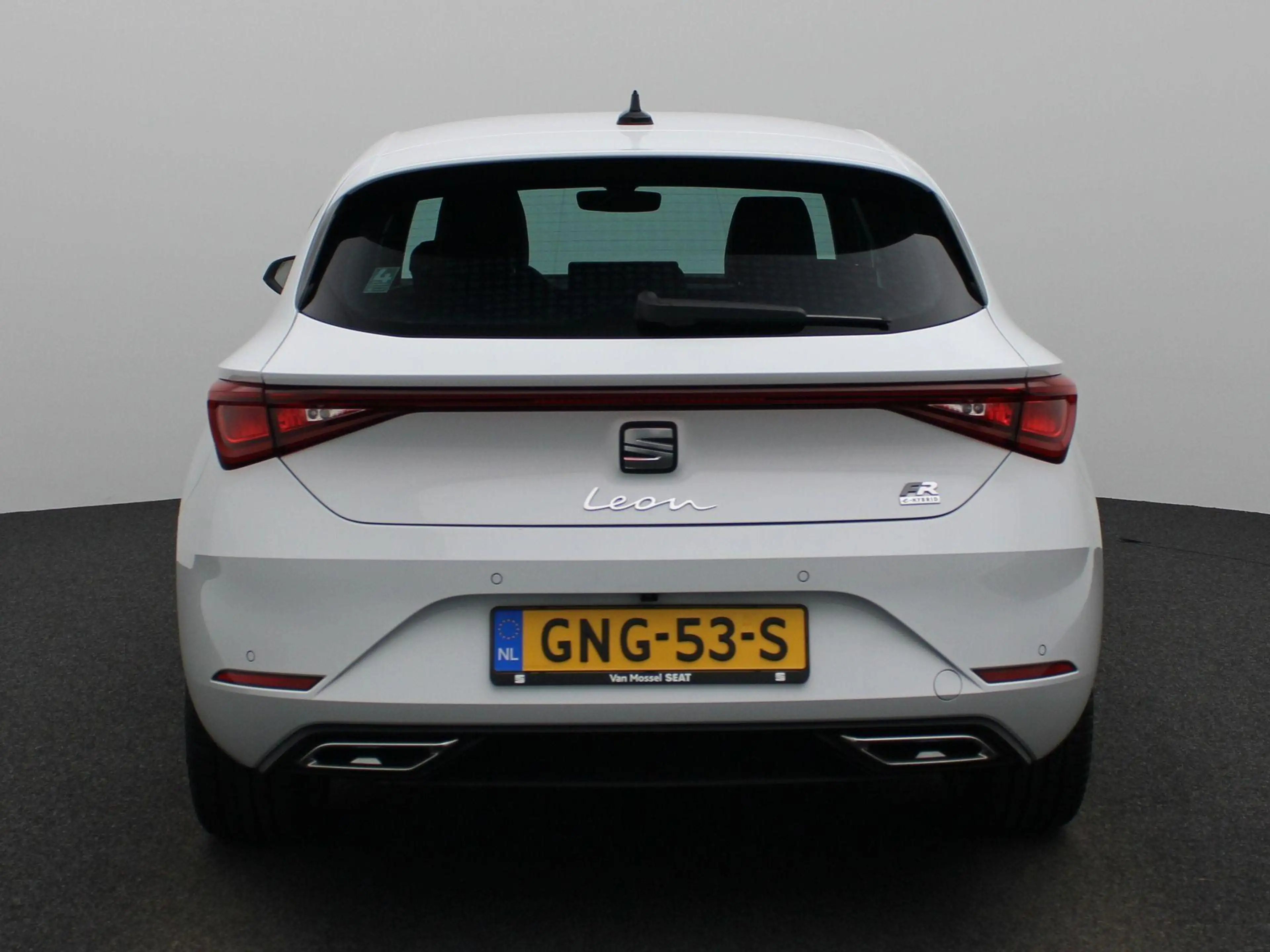 SEAT Leon e-Hybrid 1.5 TSI FR PHEV First Edition 204 PK | Automaat | — photo 5