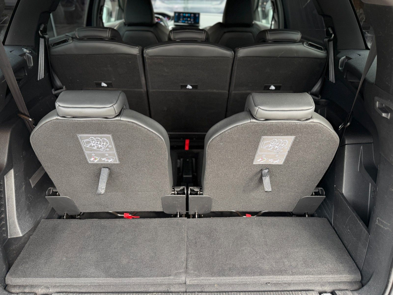 Peugeot 5008 GT 1-HAND/7-Sitzer/ALCANTARA — photo 13