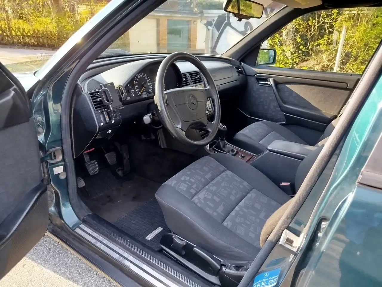 Mercedes-Benz C 180