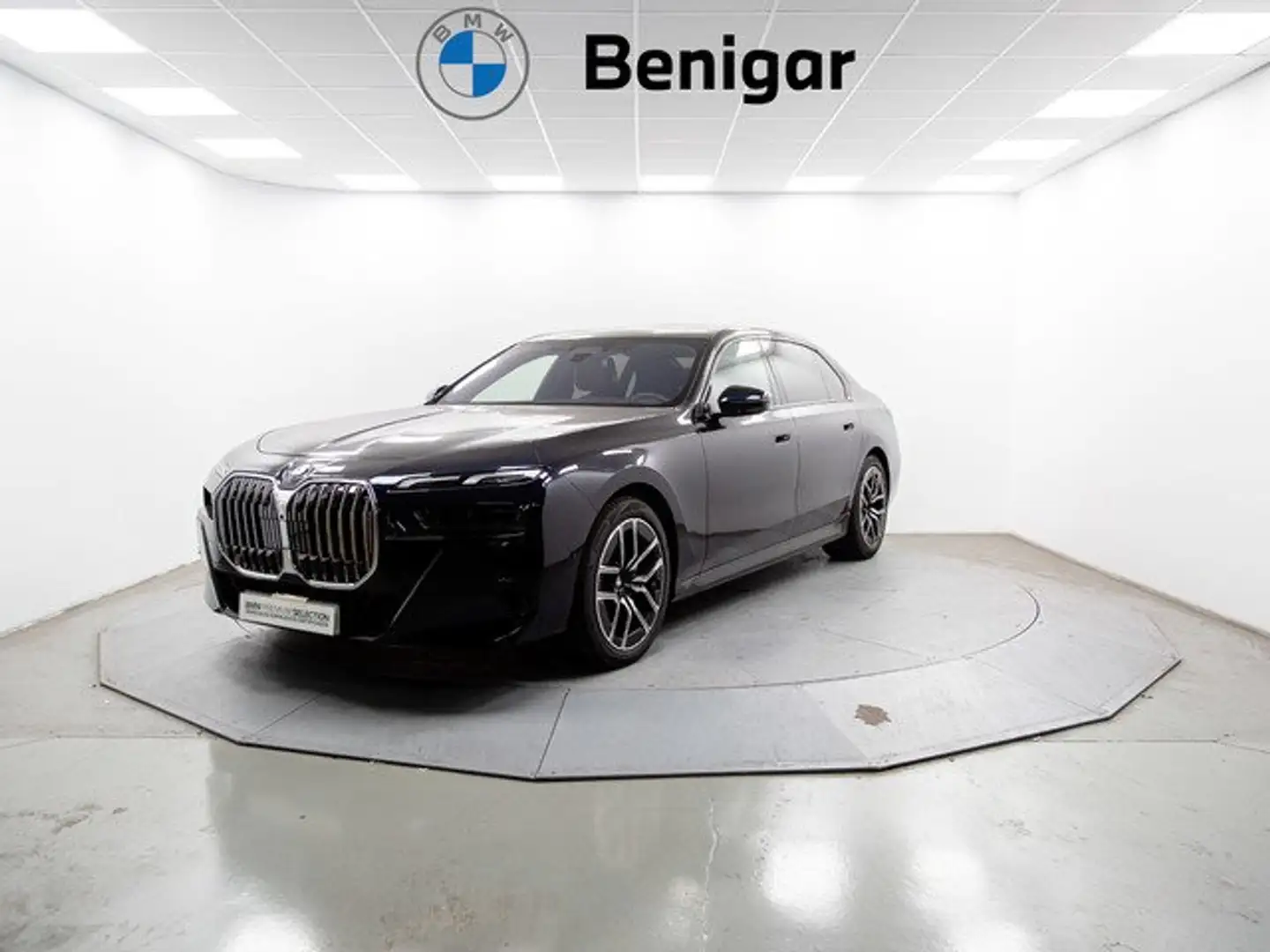 BMW 740 740dA xDrive Negro - 1