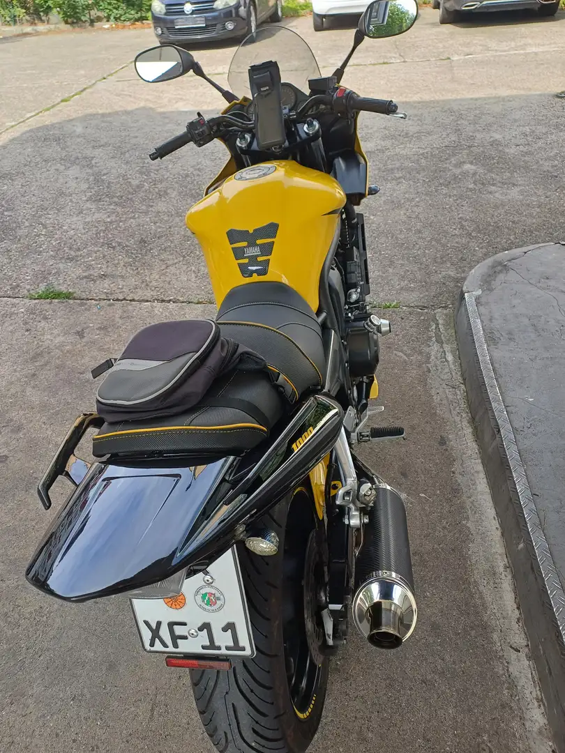 Yamaha FZS 1000 Sondermodell Geel - 2