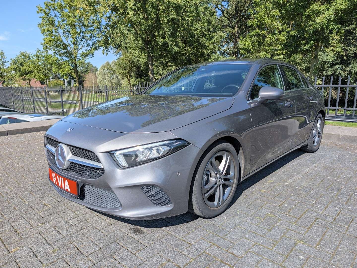 Mercedes-Benz A 200