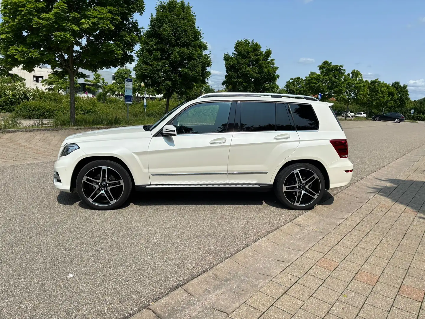 Mercedes-Benz GLK 350 GLK-Klasse Diesel CDI 4Matic (BlueEFFICIENCY) 7G-T Weiß - 2
