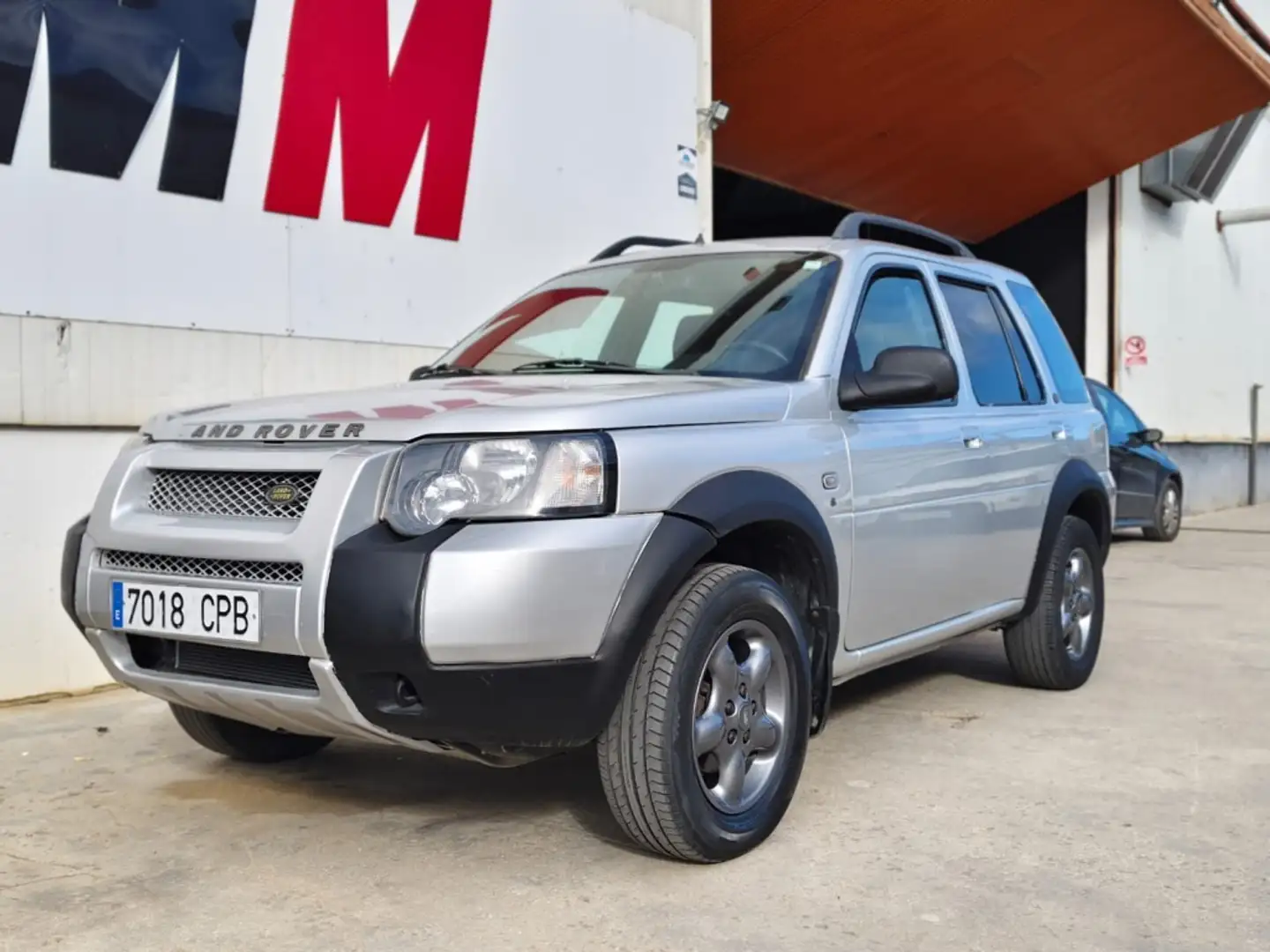 Land Rover Freelander 2.0Td4 E Gris - 1