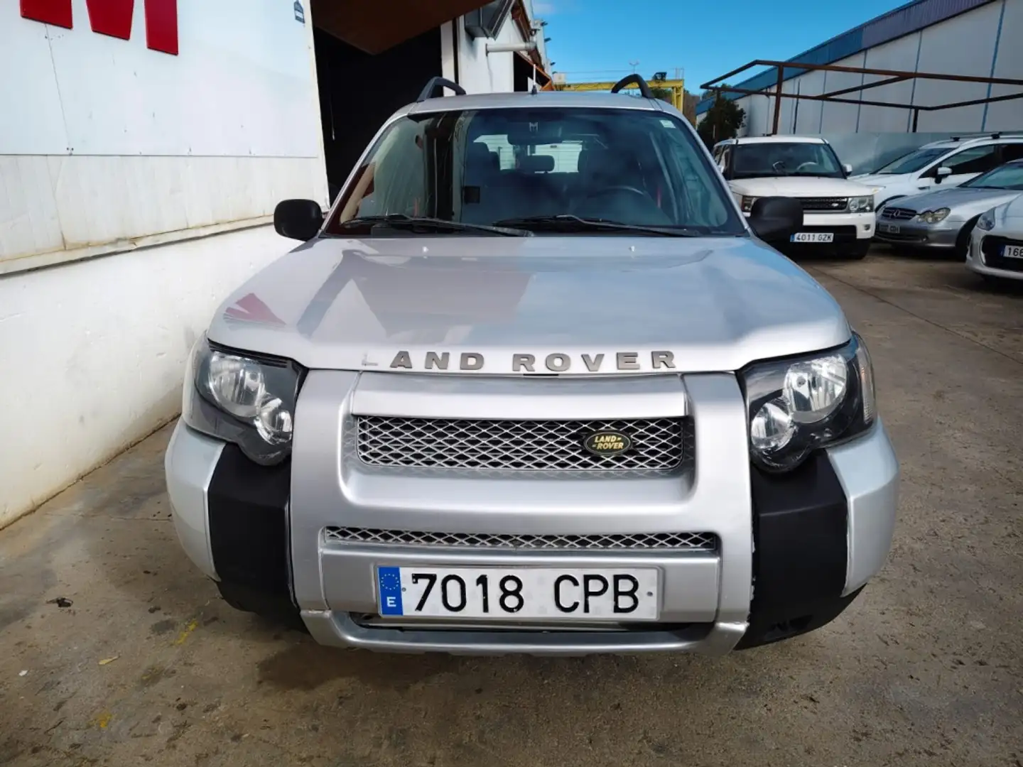 Land Rover Freelander 2.0Td4 E Gris - 2