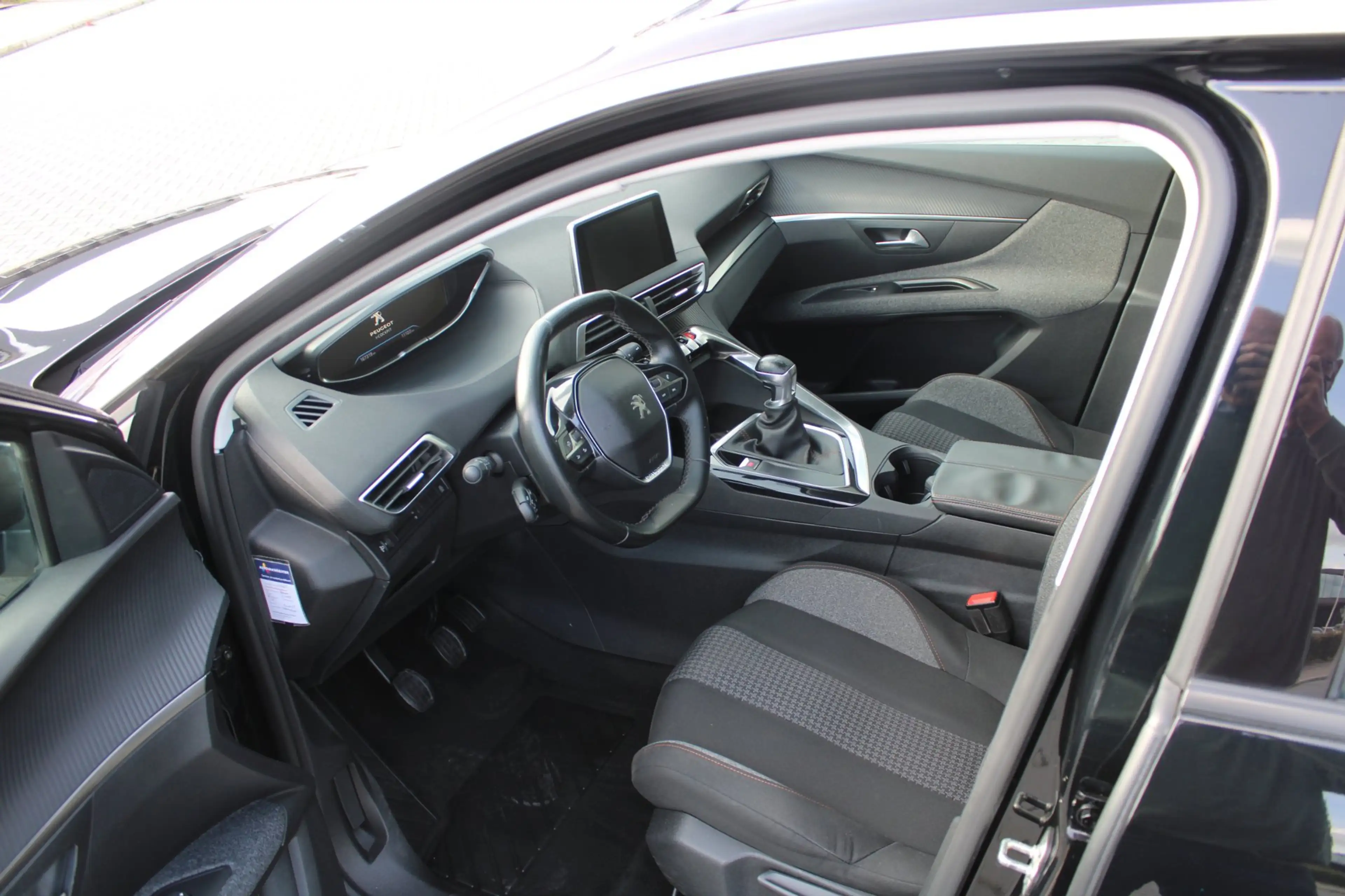 Peugeot 5008 1.2 PureTech Access 7 PERSOONS TREKHAAK NIEUWE DIS — photo 10