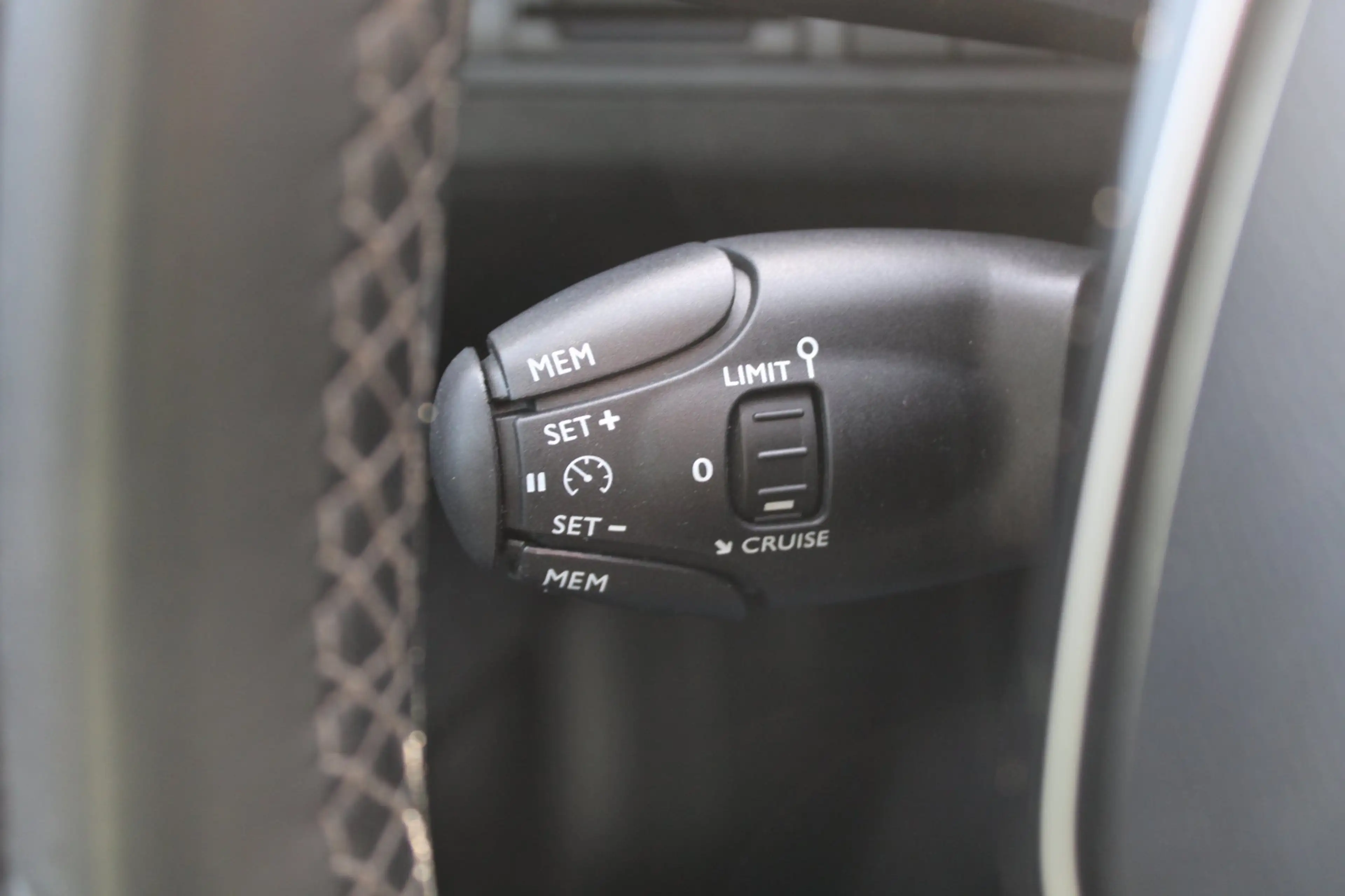 Peugeot 5008 1.2 PureTech Access 7 PERSOONS TREKHAAK NIEUWE DIS — photo 23