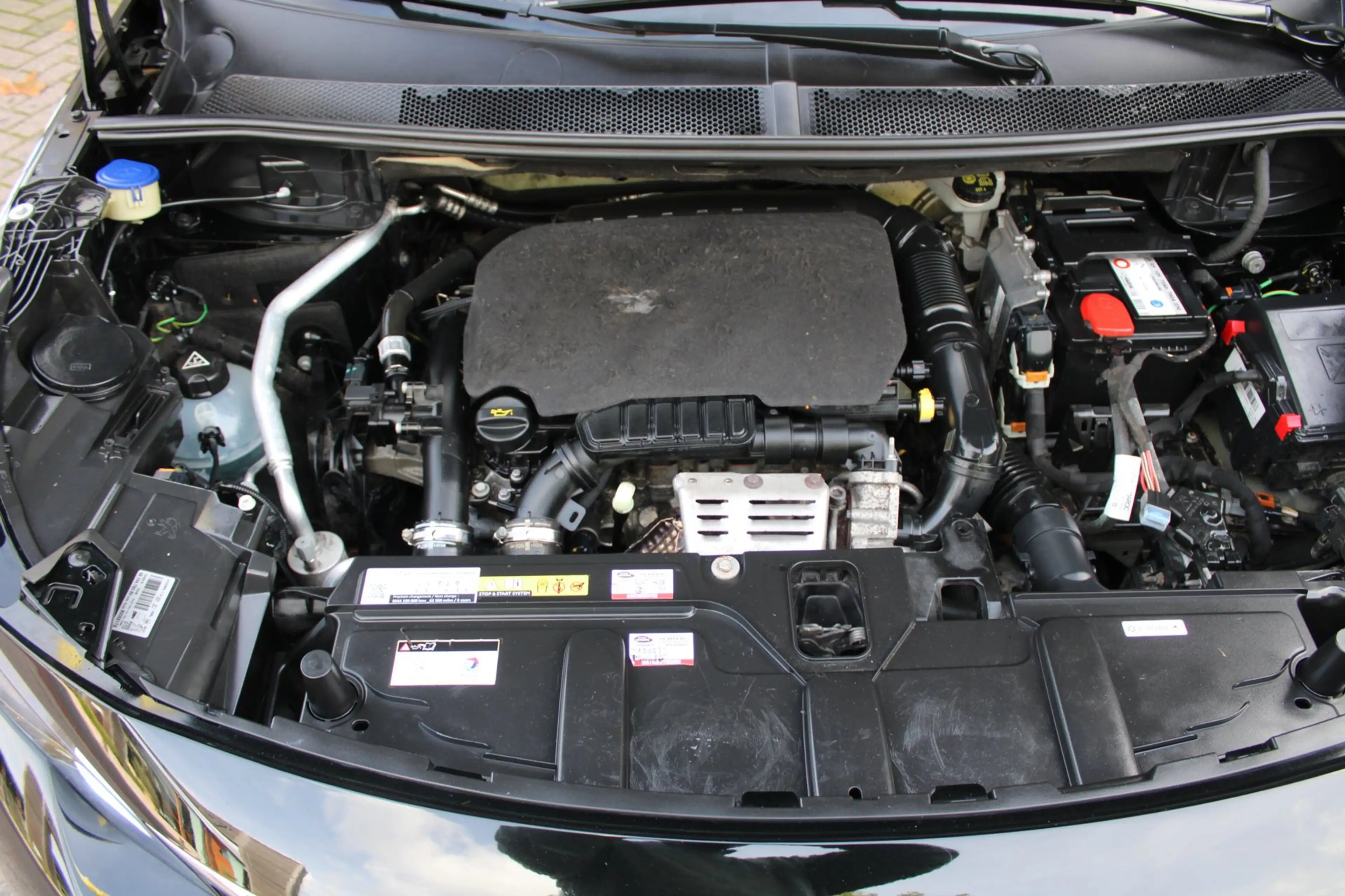 Peugeot 5008 1.2 PureTech Access 7 PERSOONS TREKHAAK NIEUWE DIS — photo 26