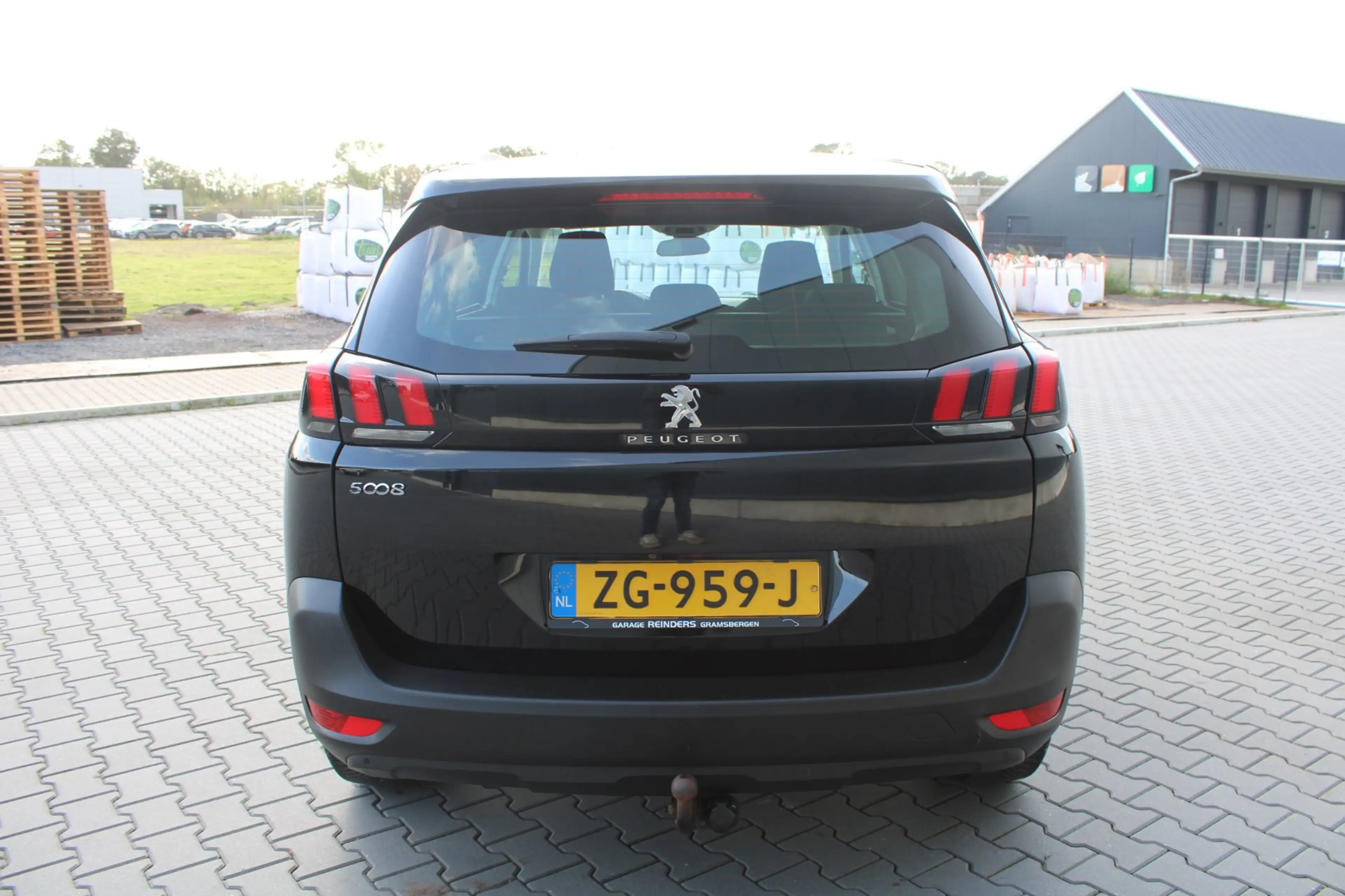 Peugeot 5008 1.2 PureTech Access 7 PERSOONS TREKHAAK NIEUWE DIS — photo 4