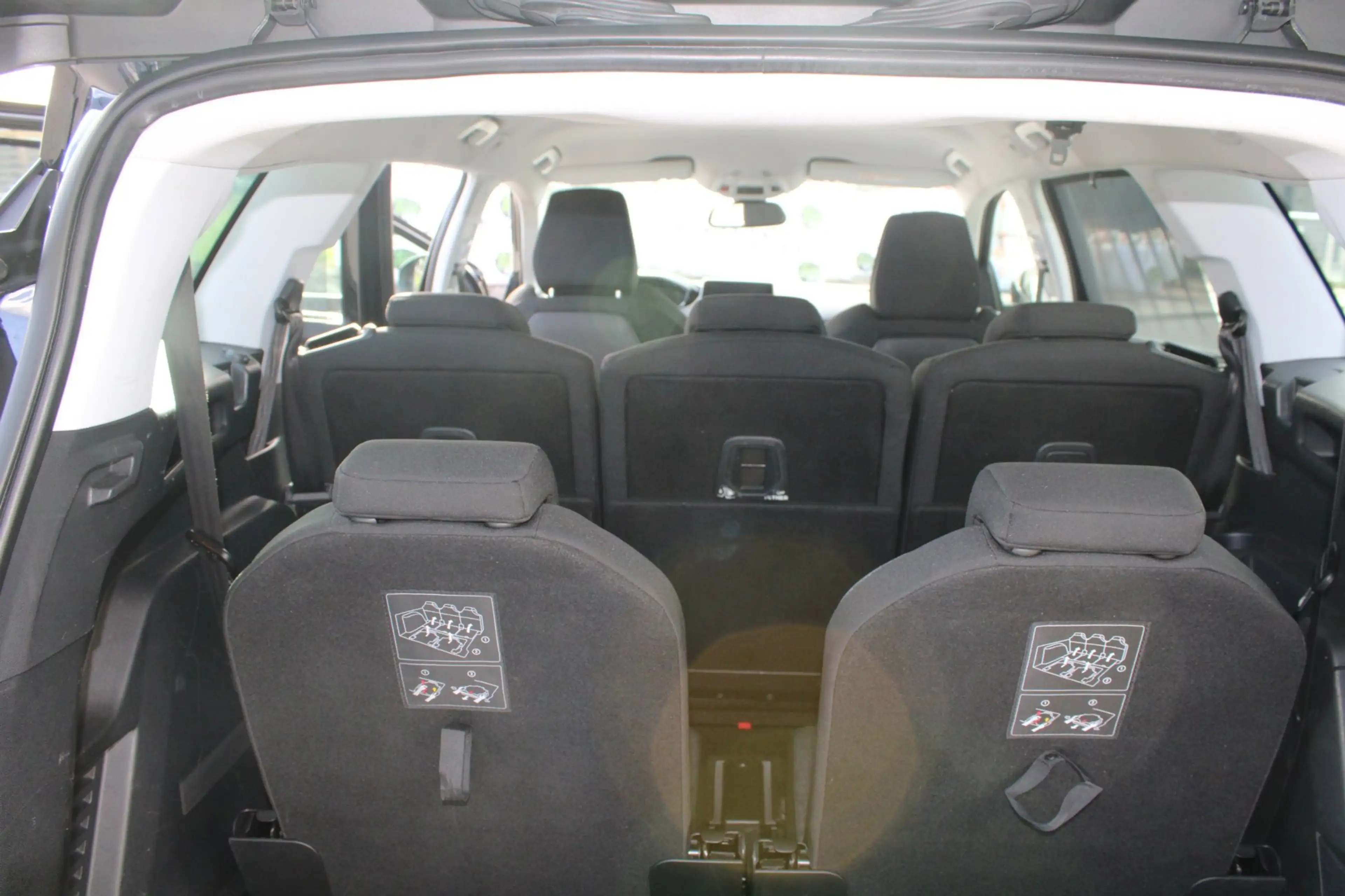 Peugeot 5008 1.2 PureTech Access 7 PERSOONS TREKHAAK NIEUWE DIS — photo 14