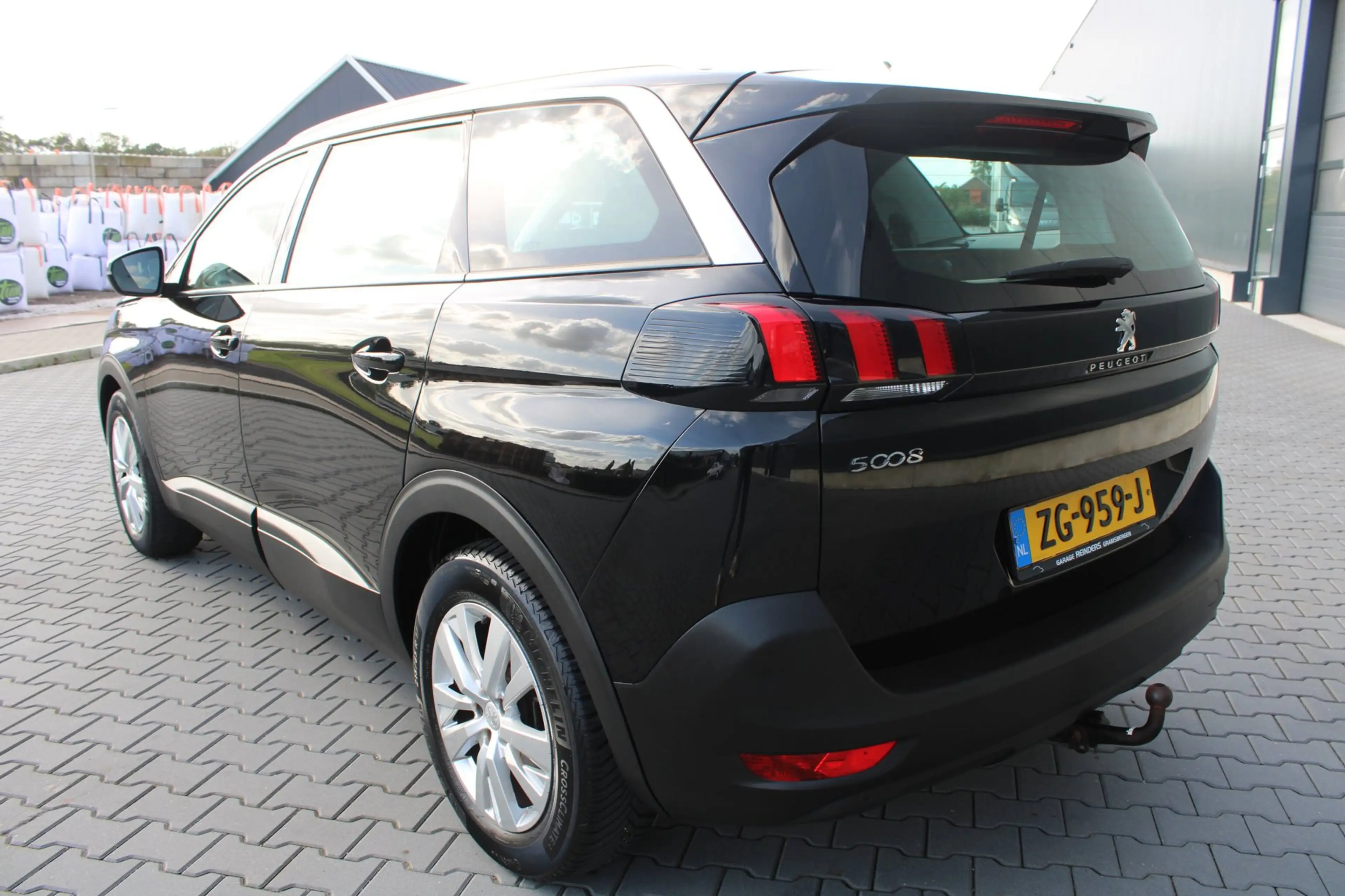 Peugeot 5008 1.2 PureTech Access 7 PERSOONS TREKHAAK NIEUWE DIS — photo 3