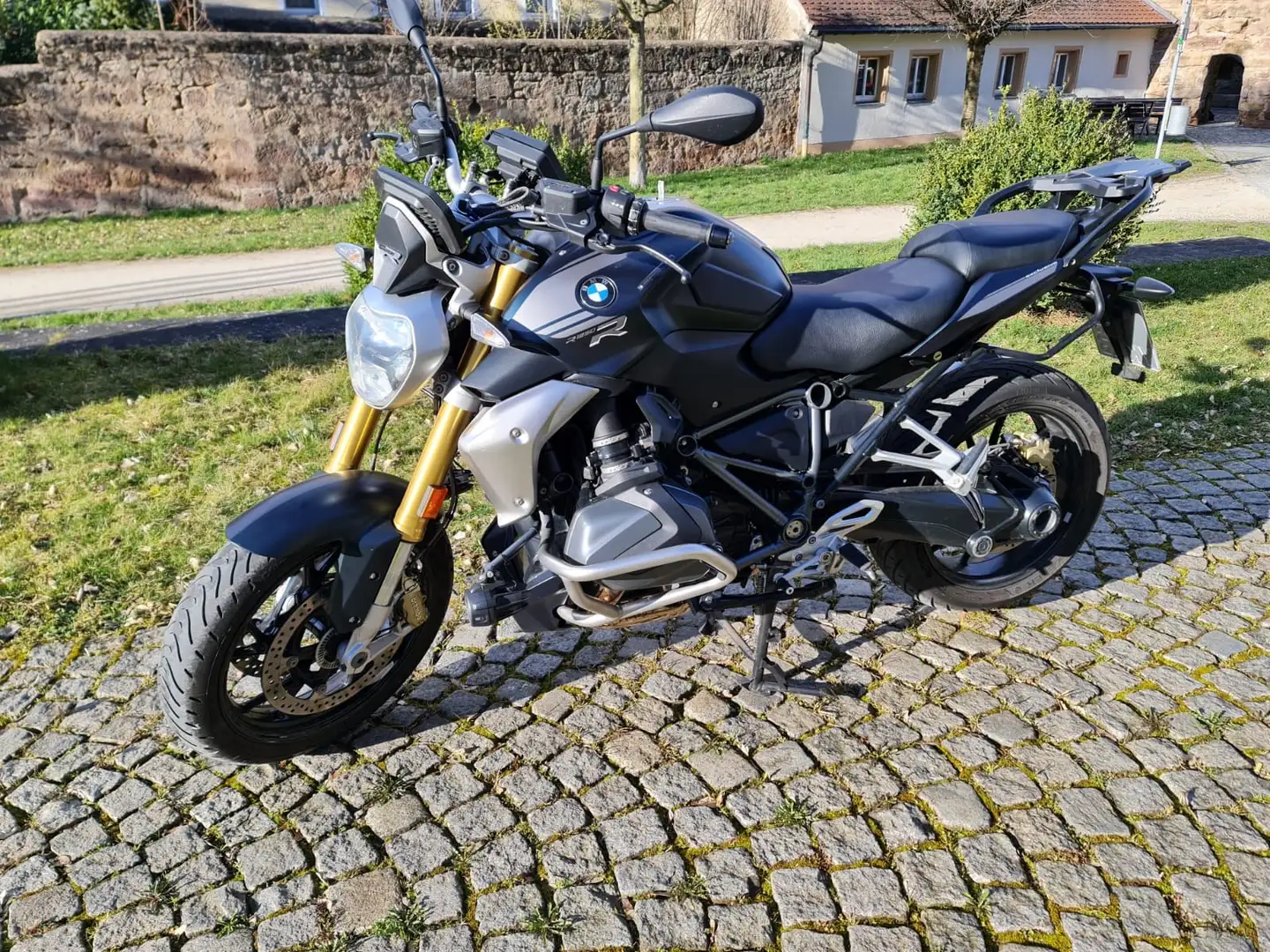 BMW R 1250 R Grün - 1
