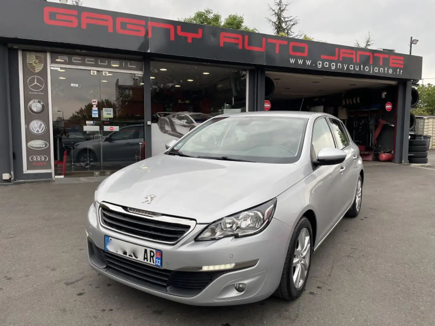 Peugeot 308 1.6 THP 125CH ACTIVE 5P - 1