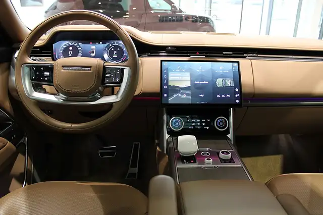 Land Rover Range Rover 3.0 P510e PHEV AWD SV **Special Vehicle** Ansicht 22