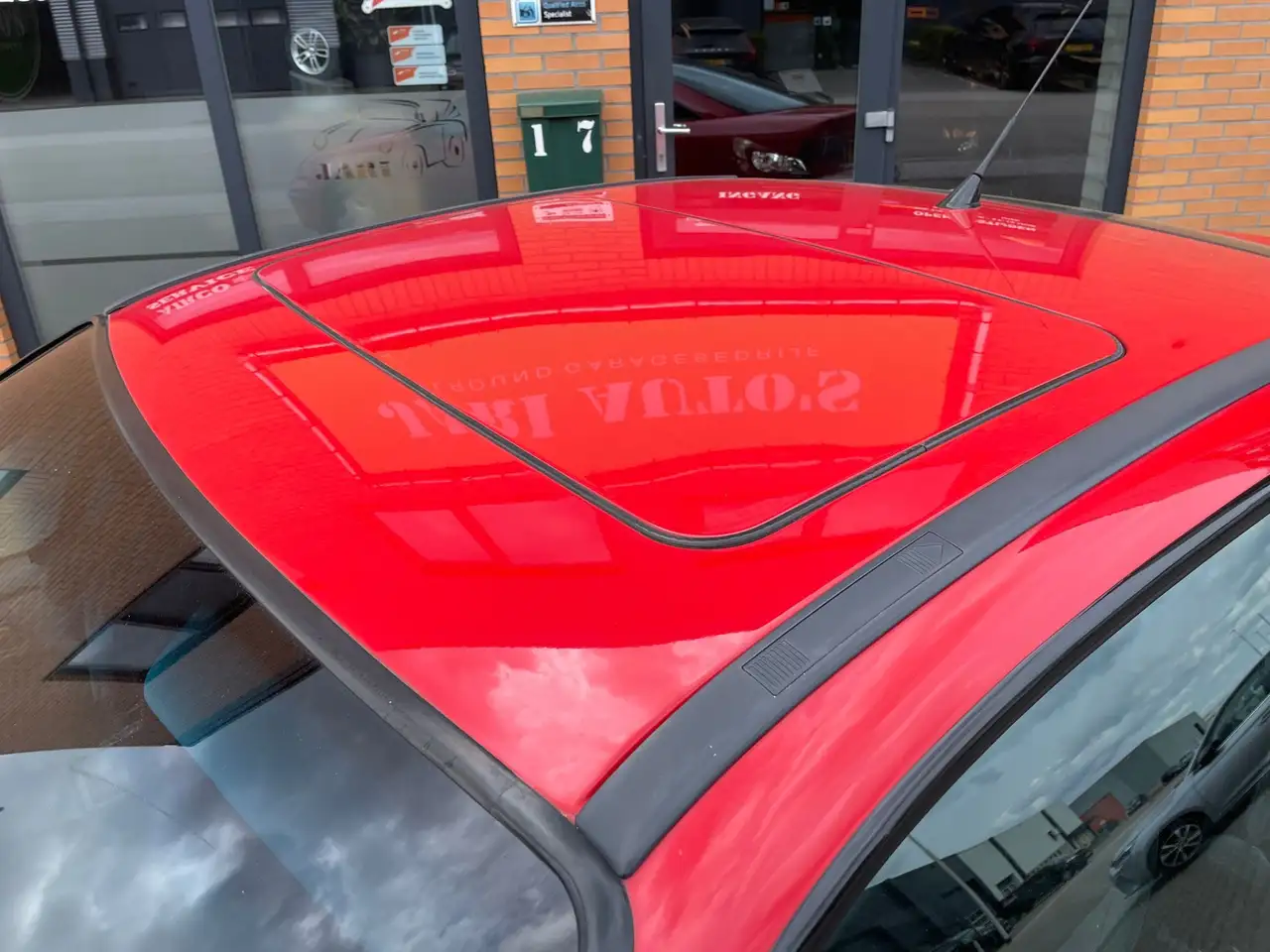 Opel Calibra 2.0i Bloedrood en bloedmooi, foto 8
