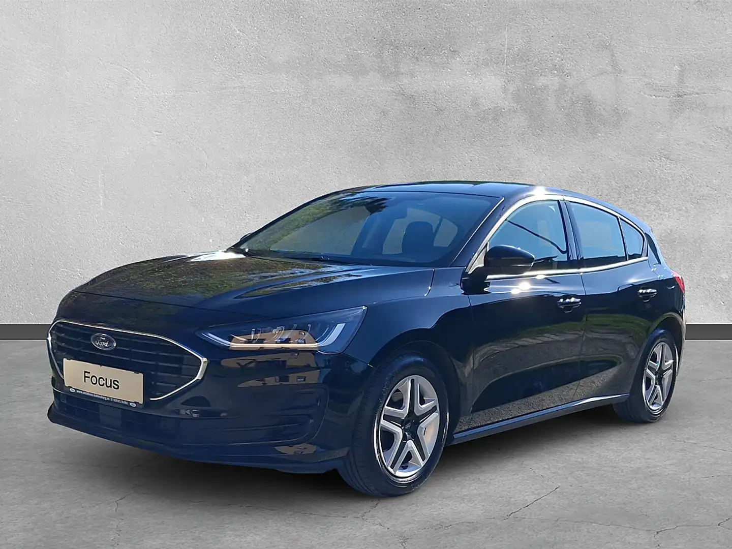 Ford Focus 1,0 EcoBoost Cool & Connect Schwarz - 1