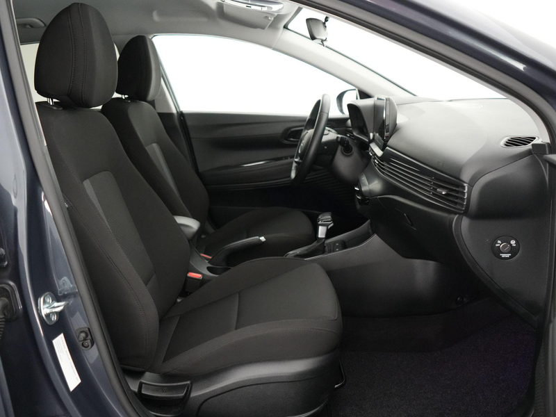 Hyundai i20 1.0 T-GDi 48V 7-DCT 74kW Techno — photo 12