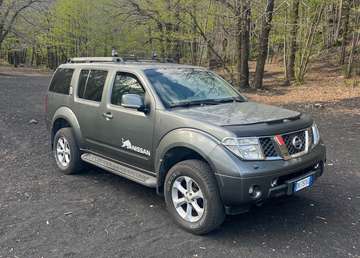 Pathfinder 2.5 dCi LE