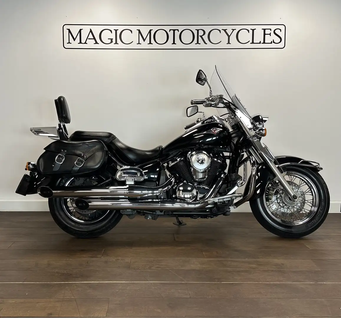 Kawasaki VN 900 KAWASAKI VULCAN VN900 CLASSIC - 1