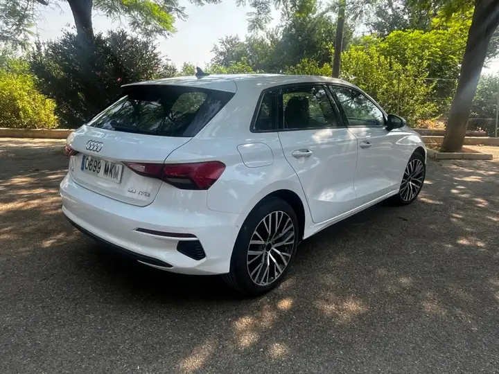 Audi A3 2022, foto 5
