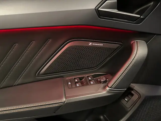 Cupra Formentor view 14