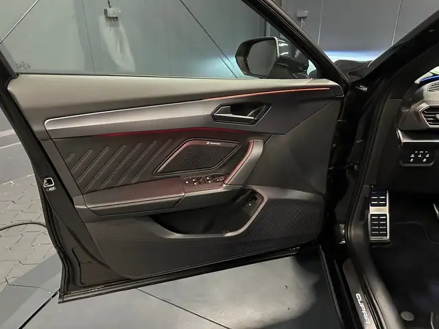 Cupra Formentor view 13