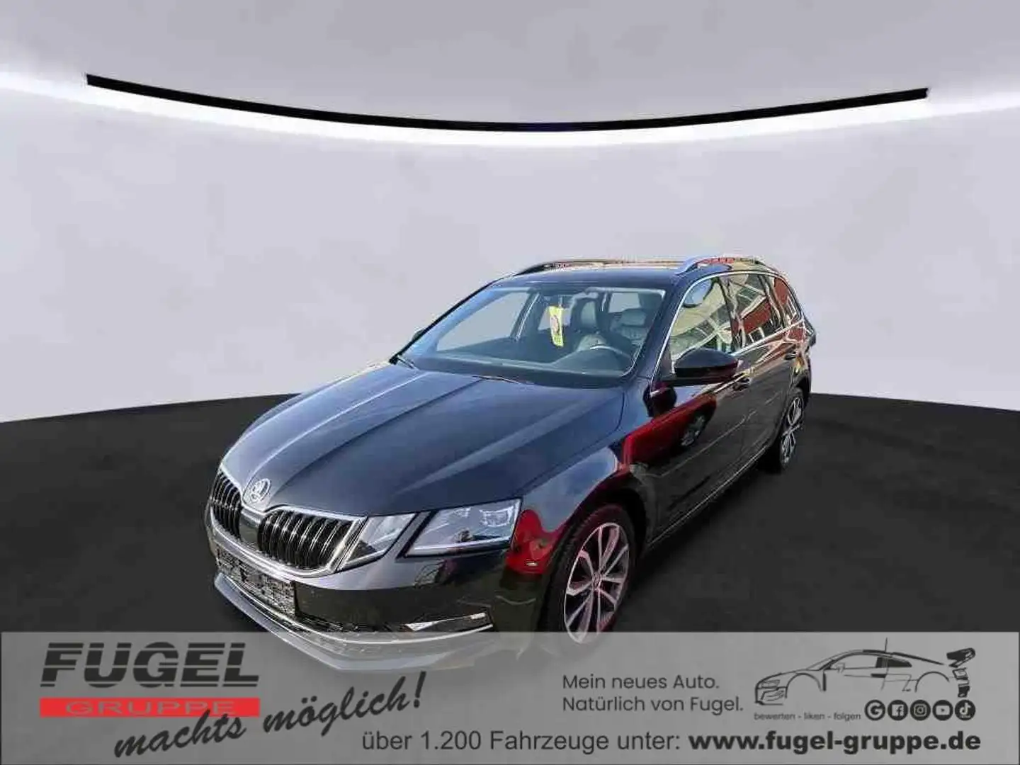 Skoda Octavia Combi 2.0 TDI DSG Premium Edition AHK|LEDER|Navi Schwarz - 1