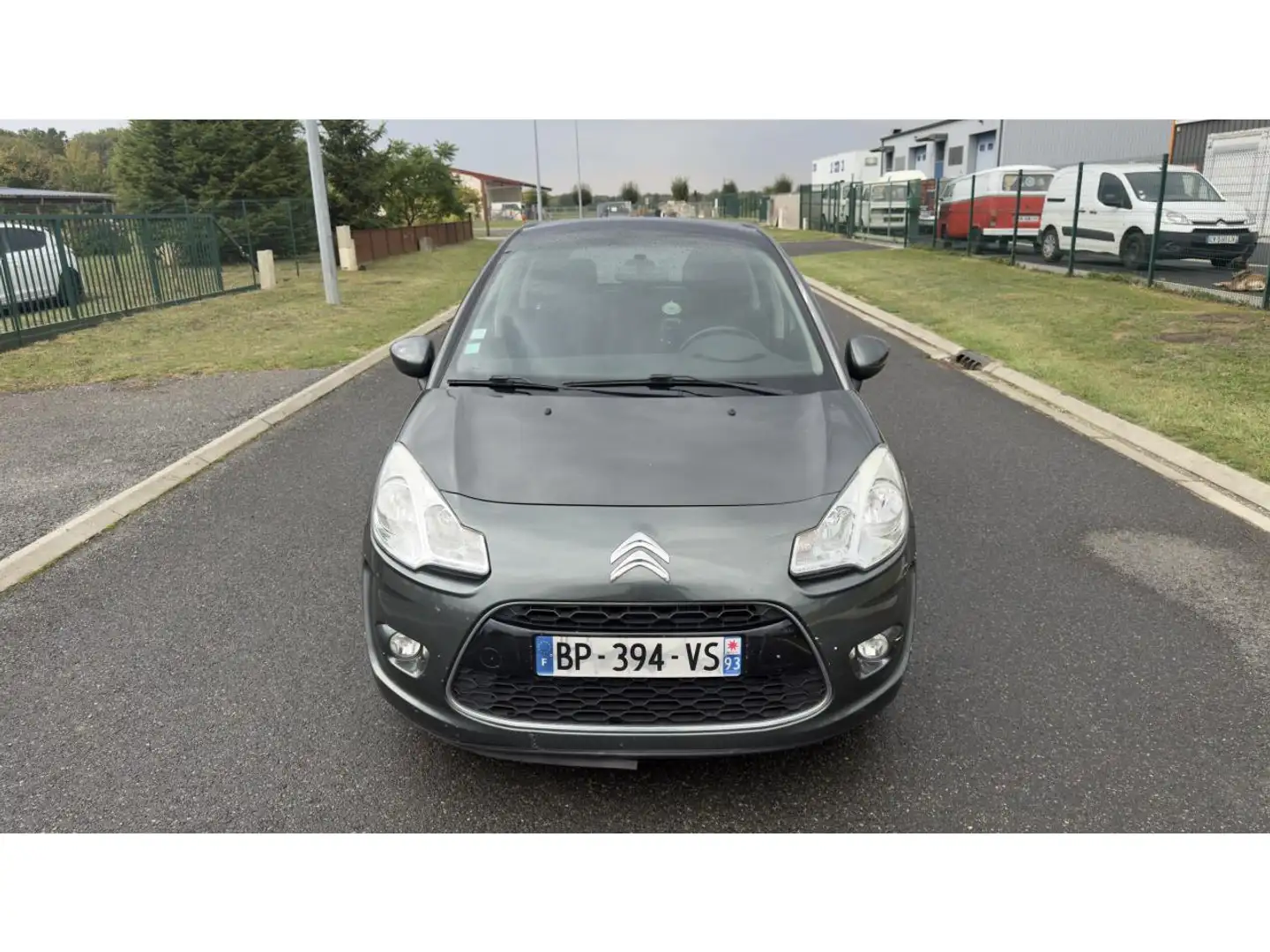 Citroen C3 1.4 Confort PHASE 1 Gris - 2