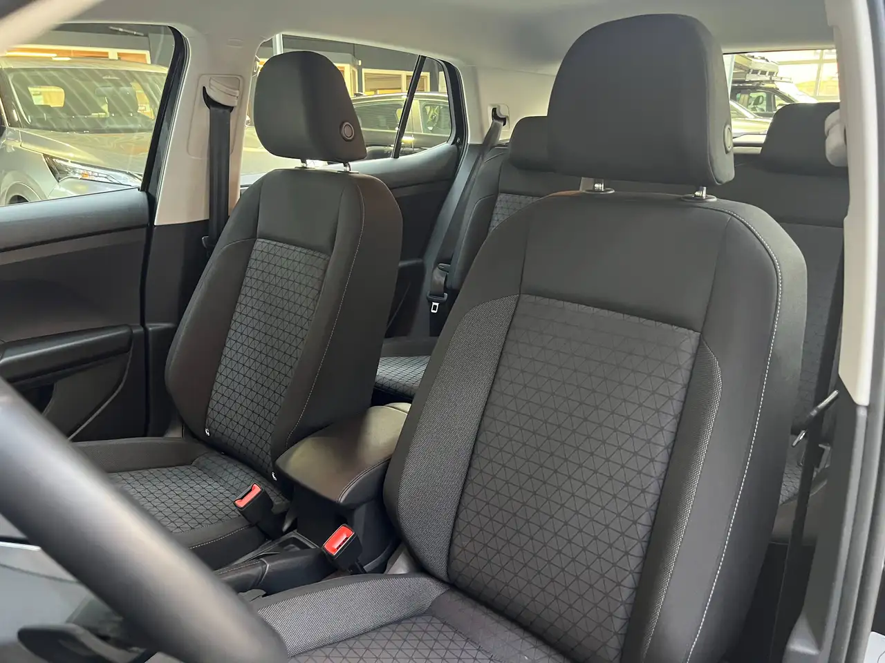 Volkswagen T-Cross 1.0 TSI Life OPF DSG / PDC + Camera / Navigatie / Apple CarPlay, миниатюра 18