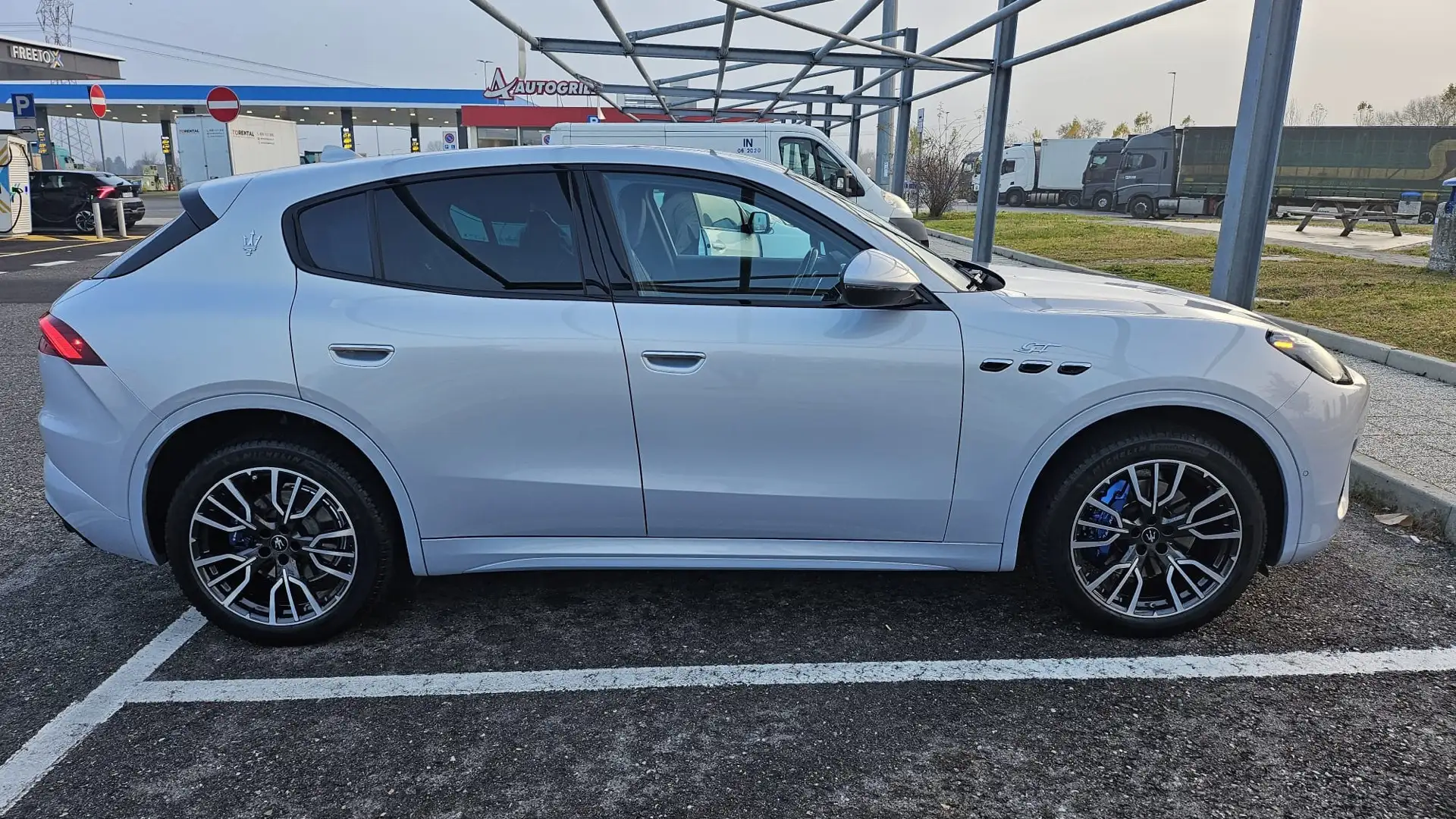 Maserati Grecale 2.0 mhev GT 300cv auto - 1