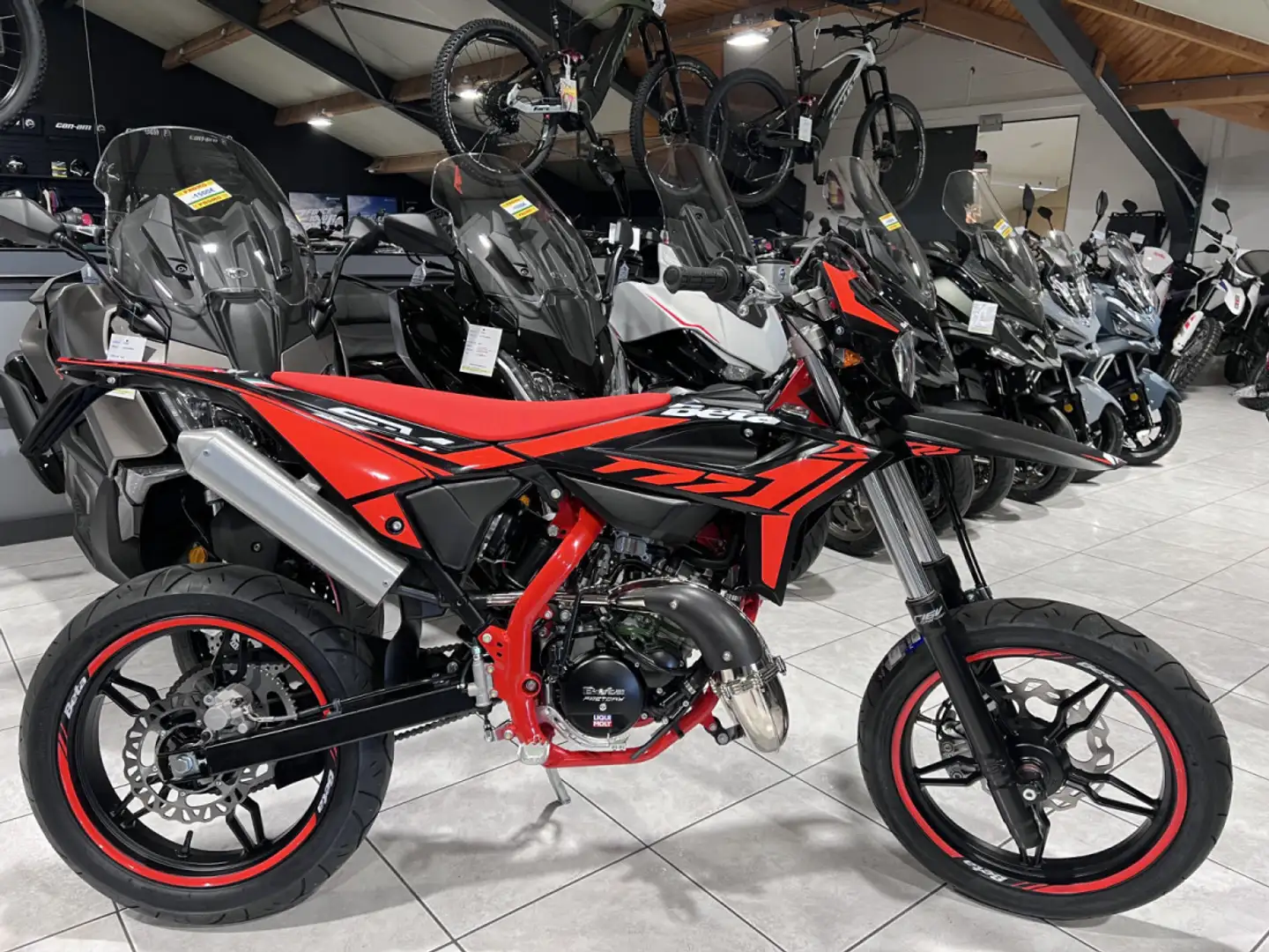Beta RR Motard 50 2T SPORT Fekete - 1