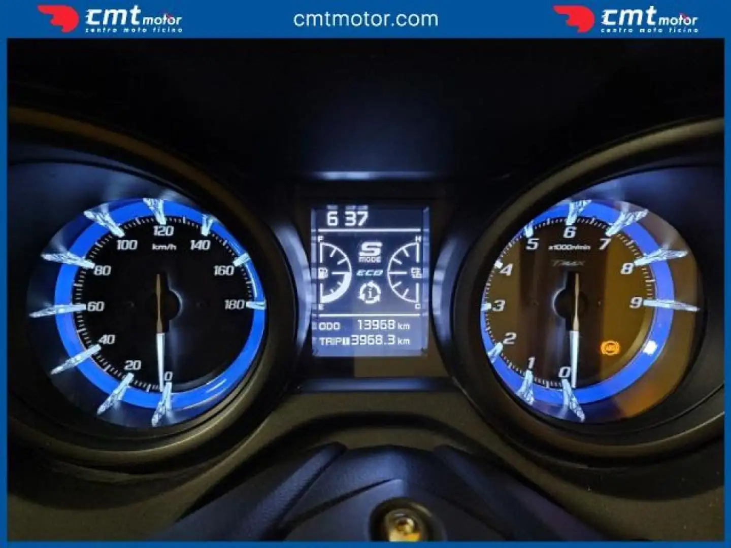 Yamaha T-Max 560 Garantito e Finanziabile Grigio - 1