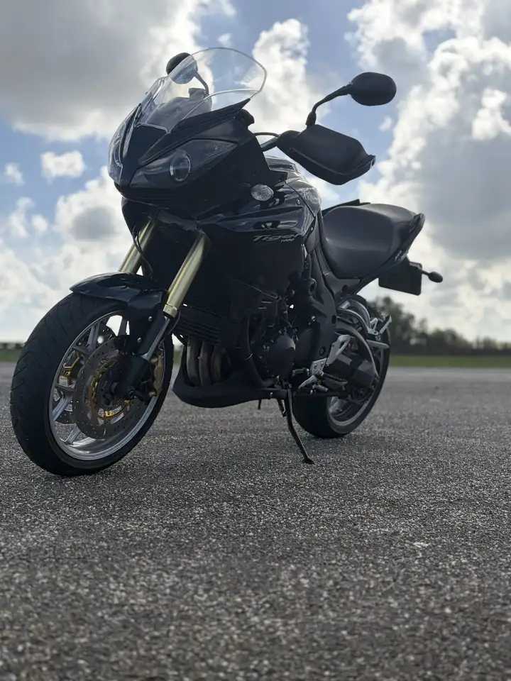 Triumph Tiger 1050