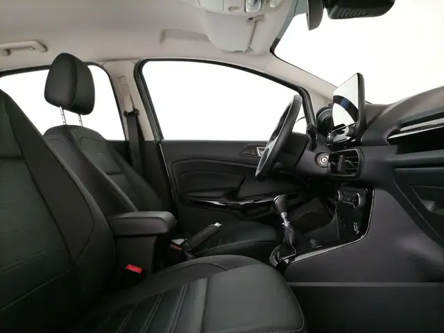 Ford Ecosport view 6