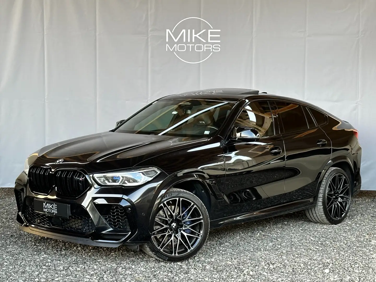 BMW X6 M Competition *LASER*PANO*NIGHT VISION*AHK* crna - 1