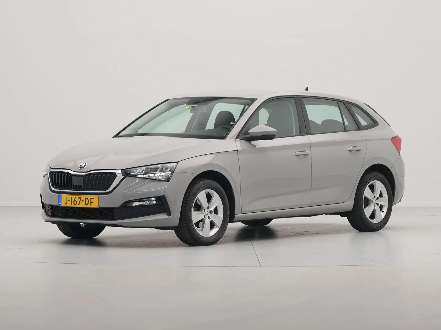 Skoda Scala 1.0 TSI 115pk Ambition Navi via App Lane assist Cr Grijs - 2