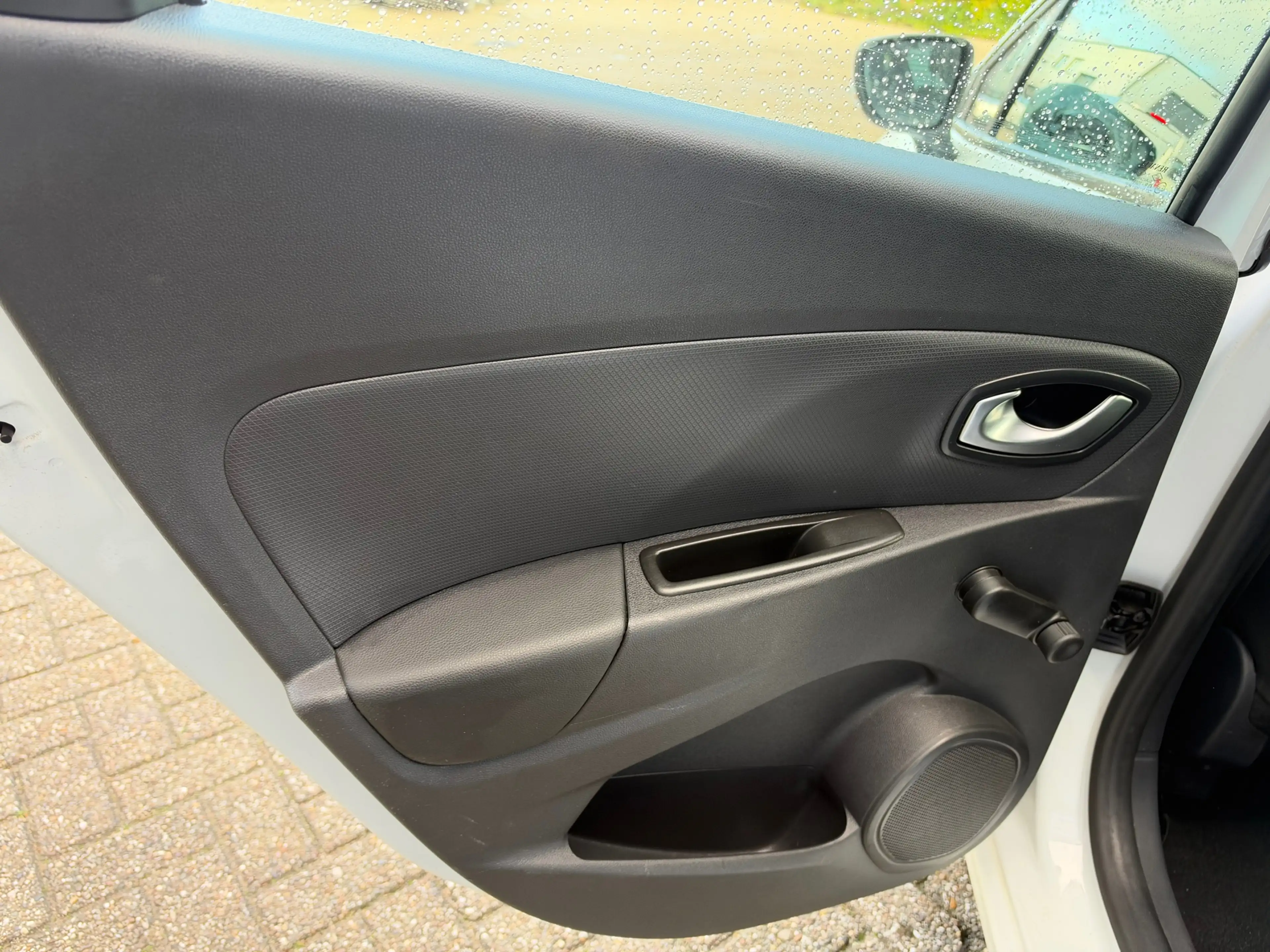 Renault Clio Estate 0.9 TCe Intens — photo 13
