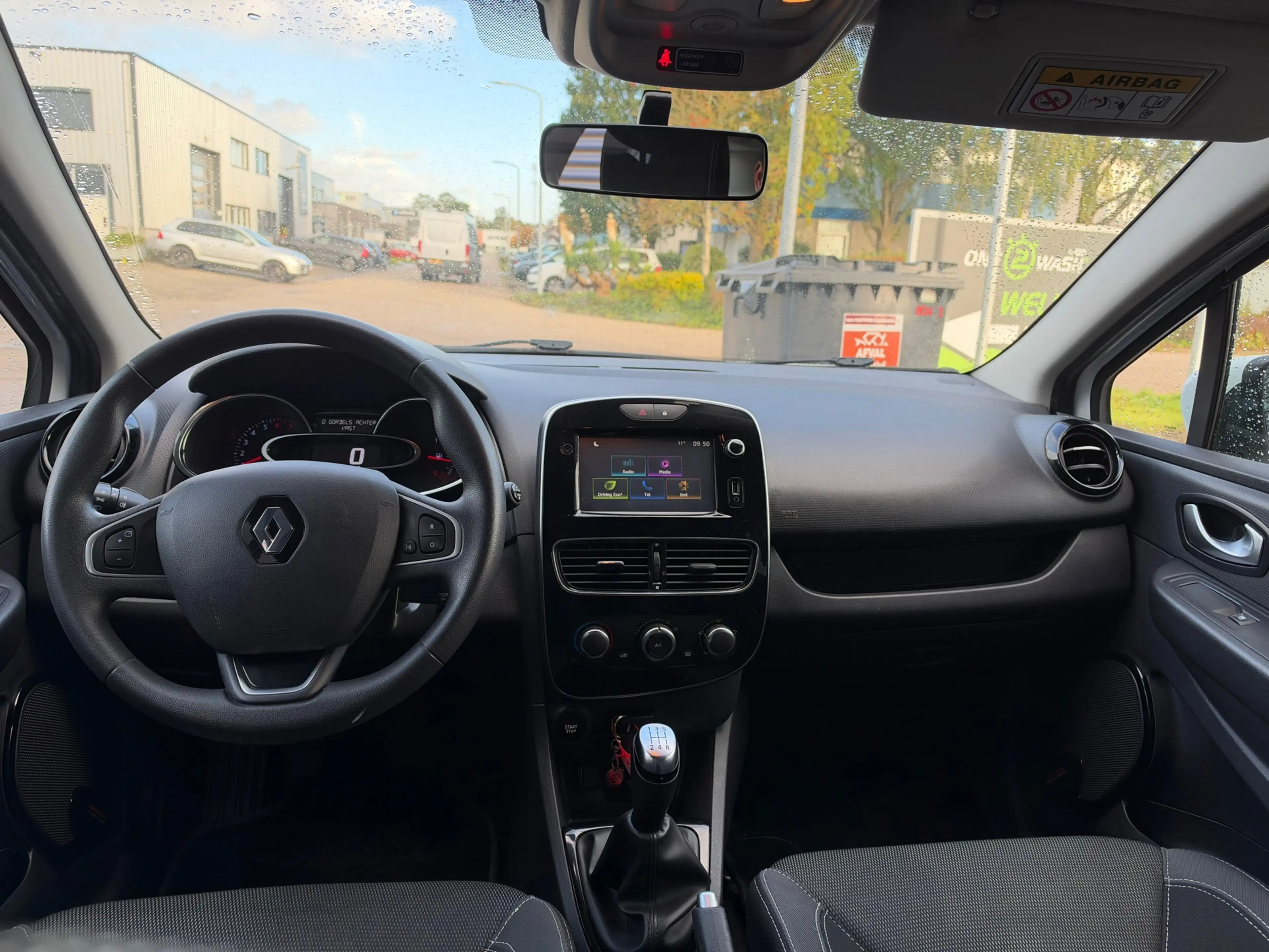 Renault Clio Estate 0.9 TCe Intens — photo 14