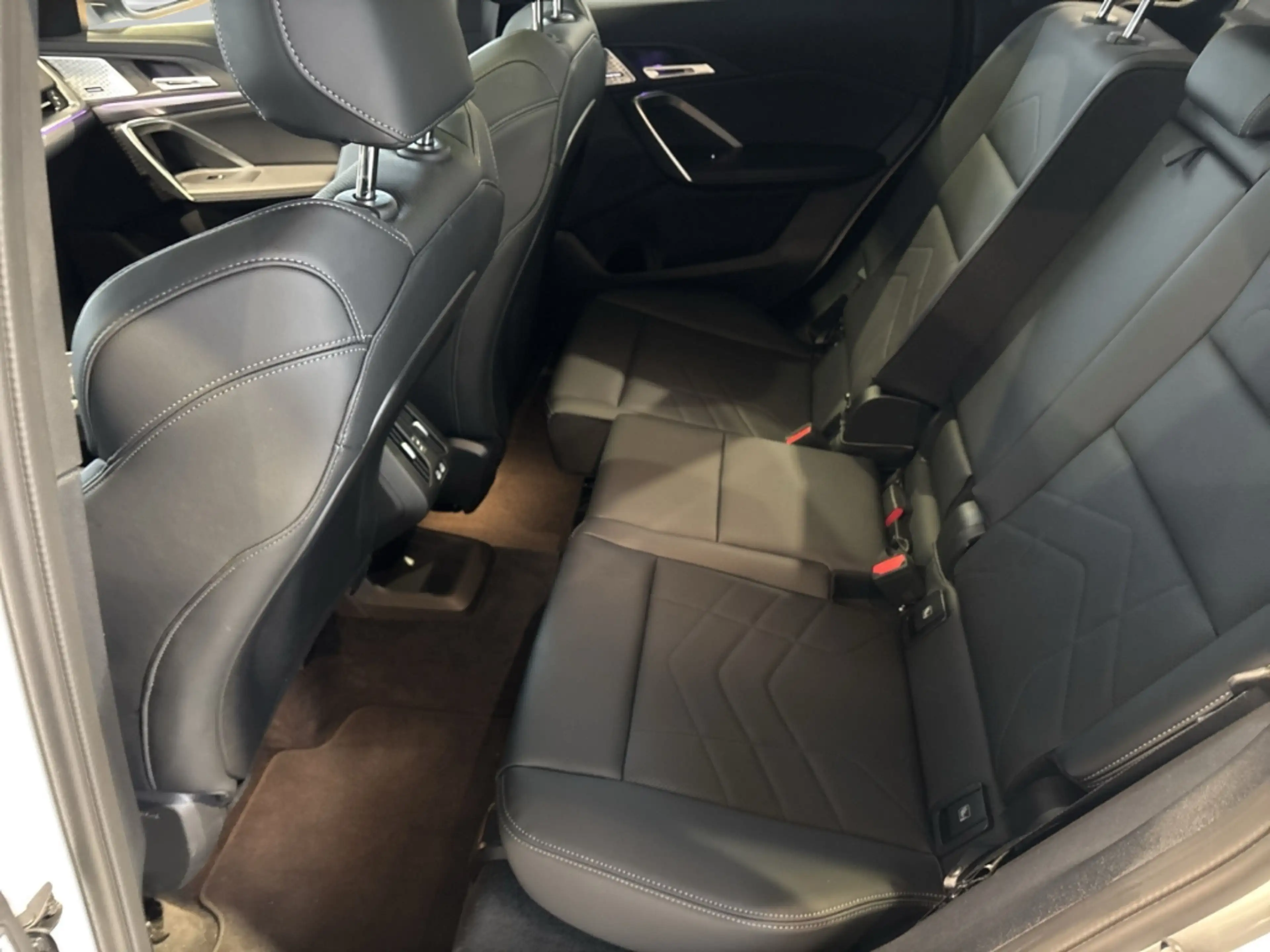 BMW X1 sDrive 18 i M Sport El. Panodach Memory Sitze Harm — photo 12