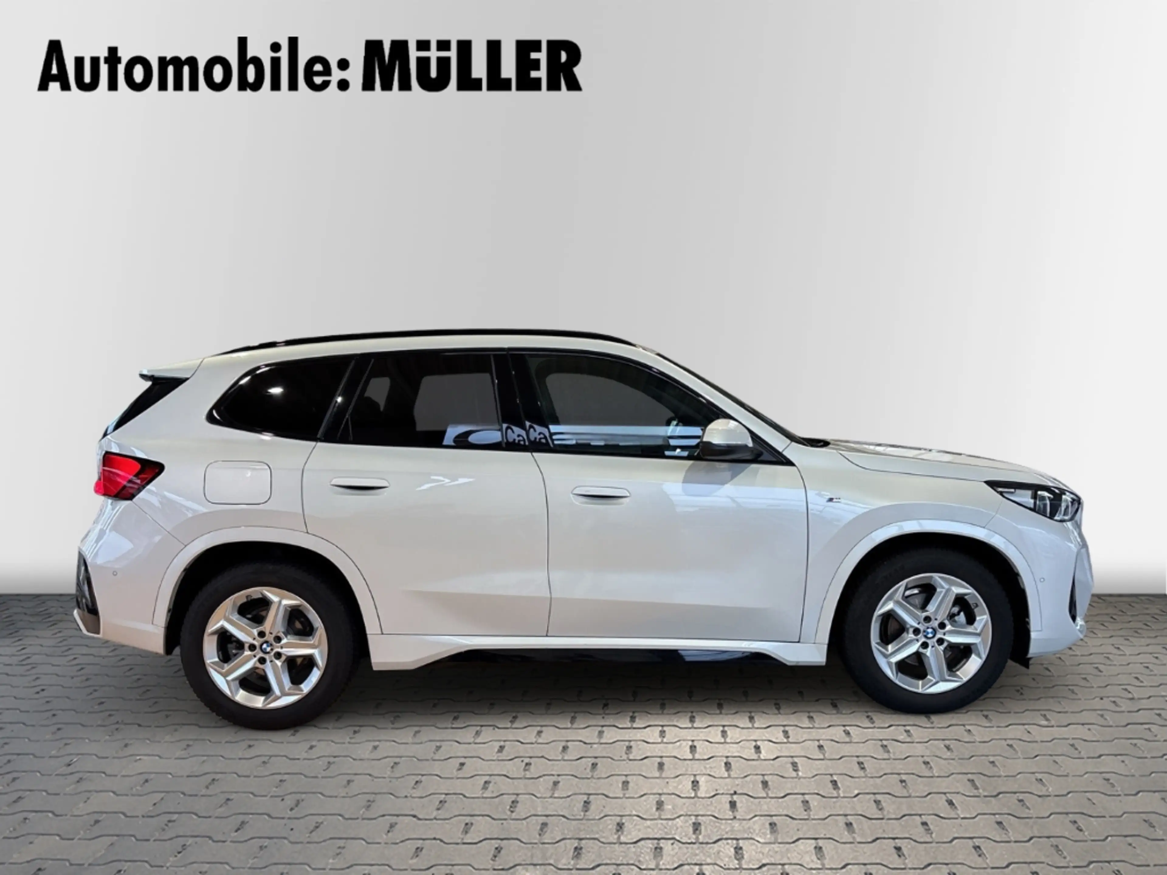 BMW X1 sDrive 18 i M Sport El. Panodach Memory Sitze Harm — photo 4