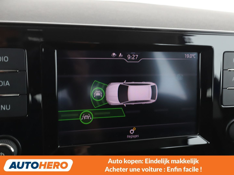 Skoda Scala 1.0 TSI Ambition — photo 12