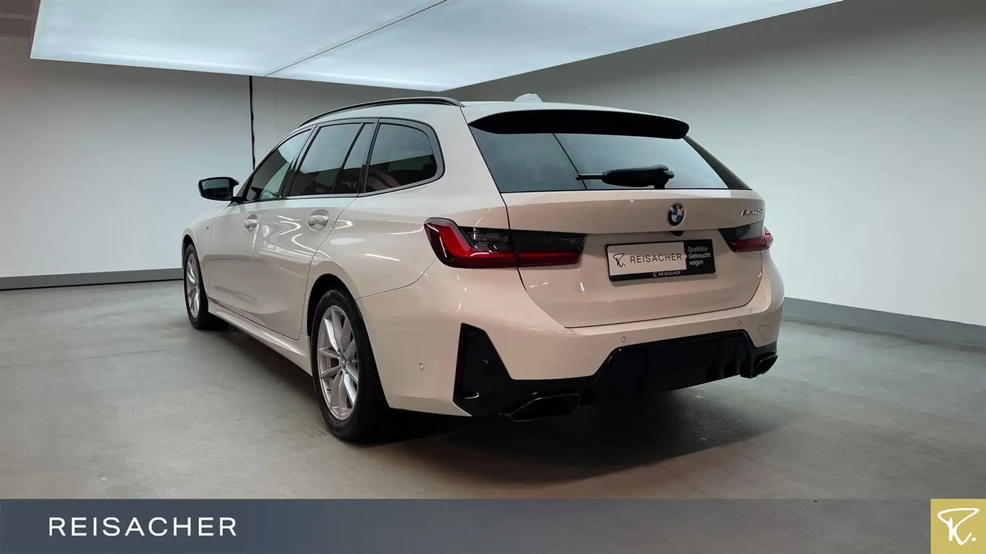 BMW Sonstige M340dA xDrive Tou M-Sport PRO,Pano,LCPro,adapLED Weiß - 2