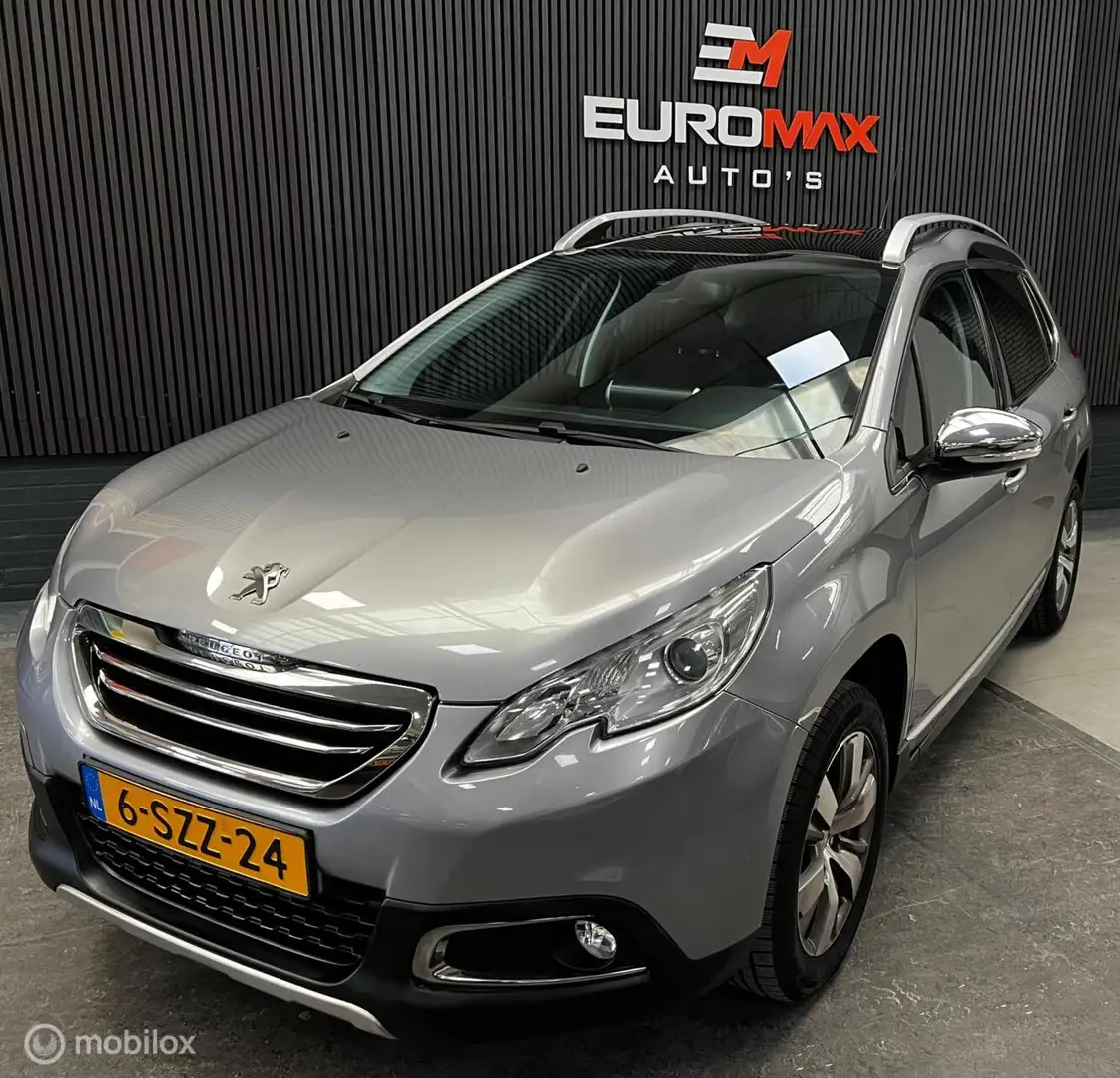Peugeot 2008 1.2 VTi Allure NAP / Panorama / Trekhaak / Grau - 1