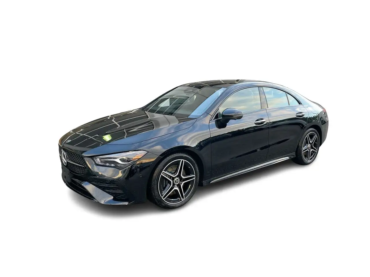 Mercedes-Benz CLA снимка Mercedes-Benz CLA