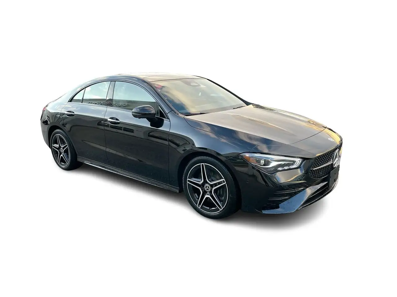 Mercedes-Benz CLA снимка Mercedes-Benz CLA
