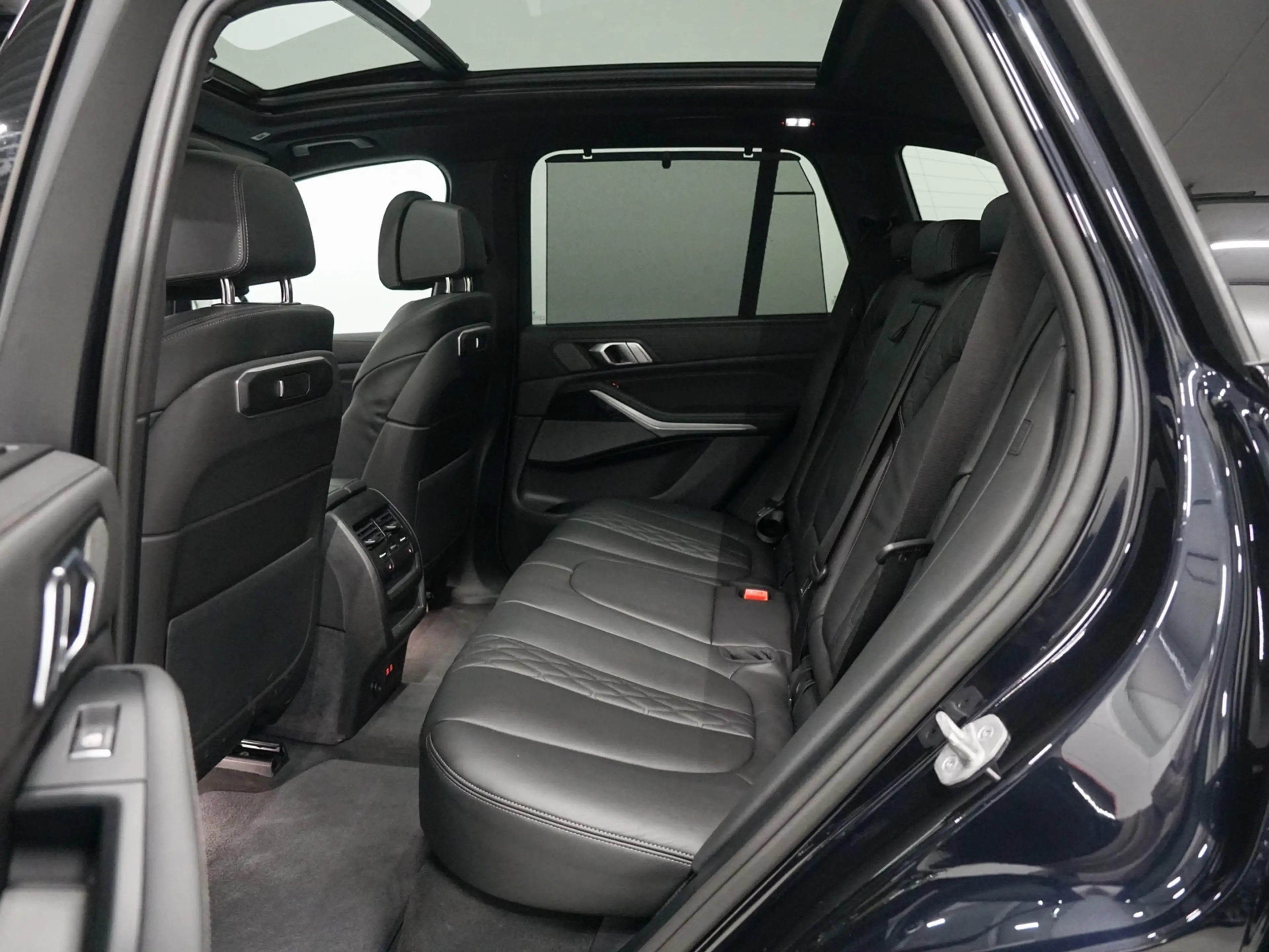 BMW X5 xDrive50e M-Sport | Panoramadak | Copilot | Elektr — photo 34