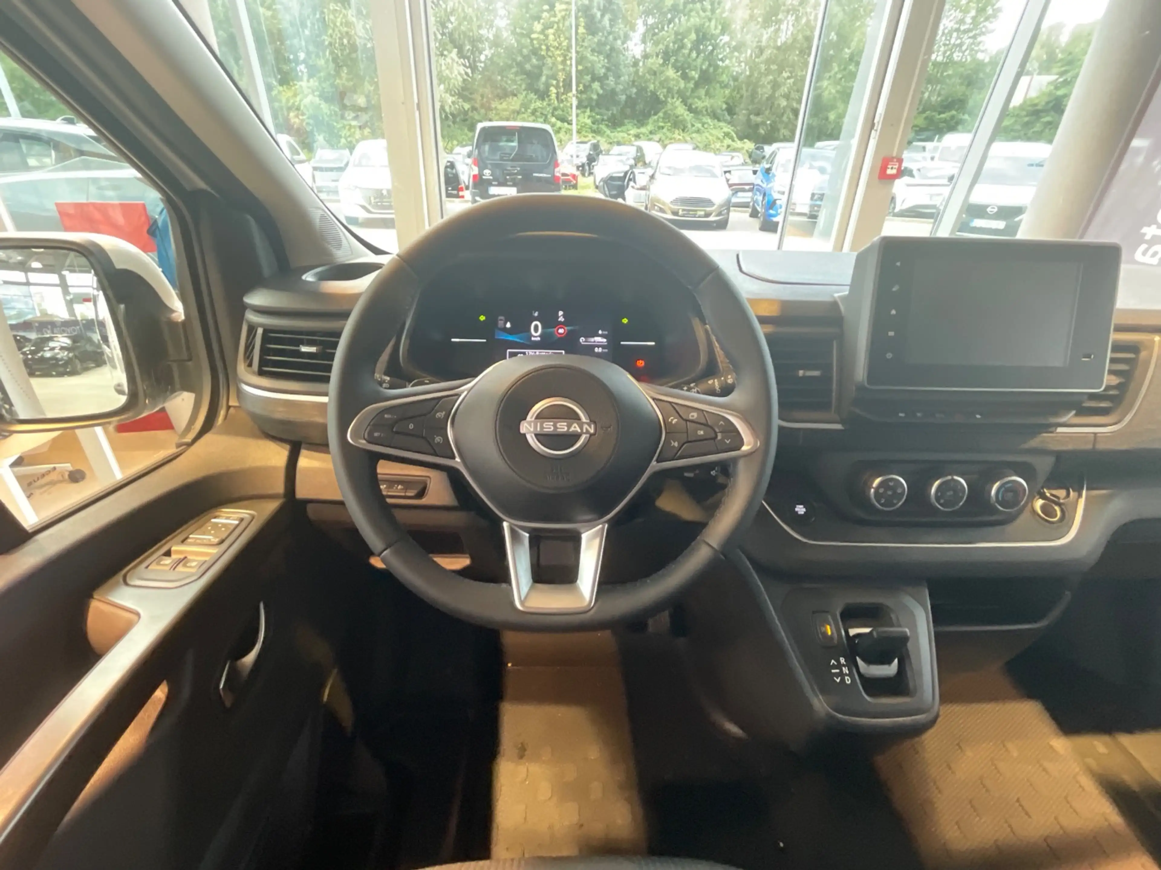Nissan Primastar Kombi dCI 170 L1H1 2.8t Tekna ACC+LED — photo 16