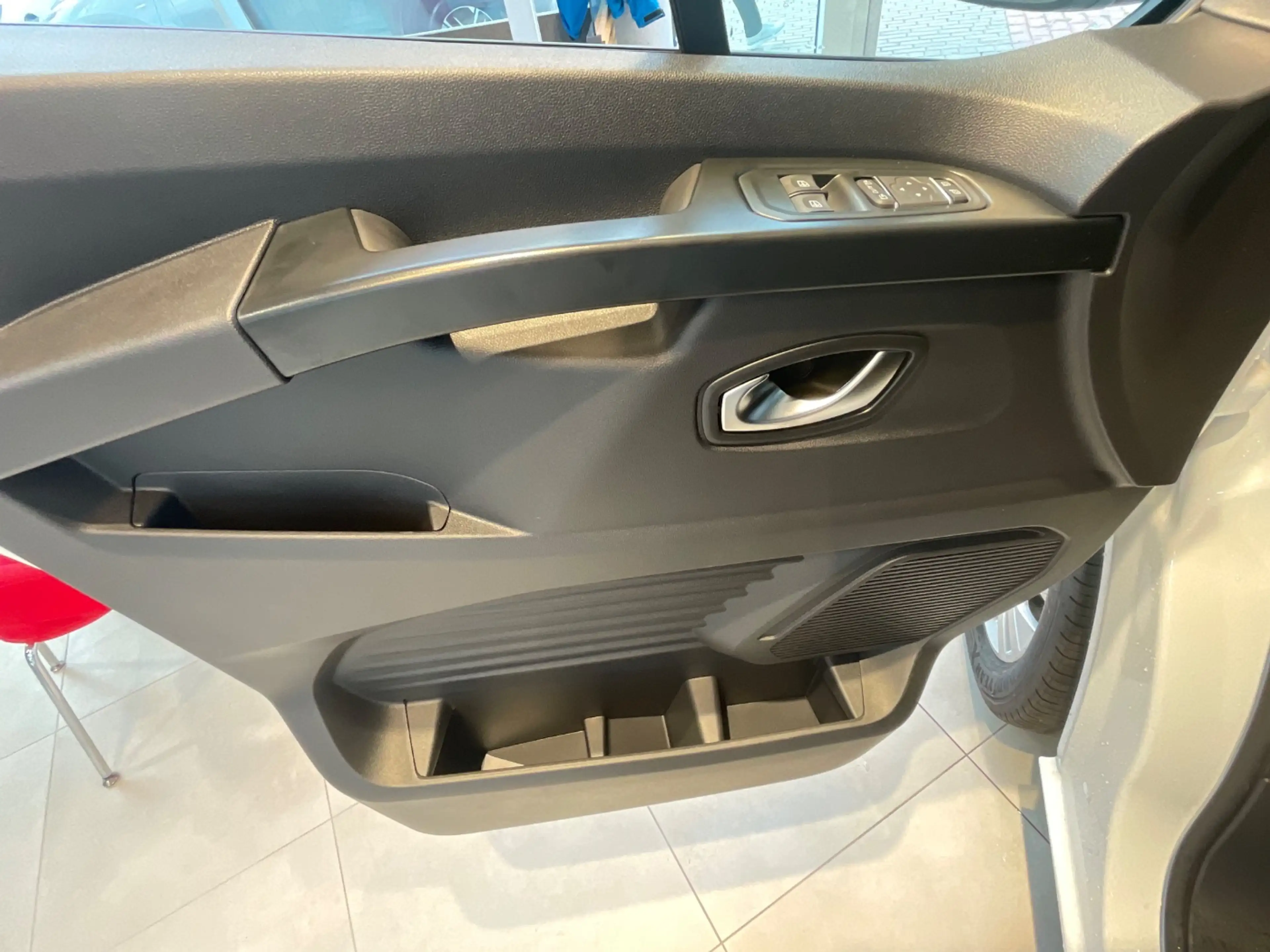 Nissan Primastar Kombi dCI 170 L1H1 2.8t Tekna ACC+LED — photo 11